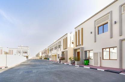 Villa - 5 - 5 for rent in Al Kheesa - Al Kheesa - Umm Salal Mohammed