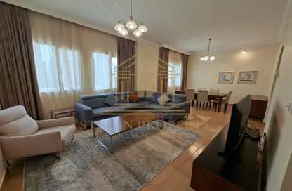 Apartment - 2 Bedrooms - 3 Bathrooms for rent in West Bay Tower - West Bay - West Bay - Doha Apartment - 2 Bedrooms - 3 Bathrooms for rent in West Bay Tower - West Bay - West Bay - Doha