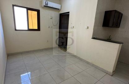 Apartment - Studio - 1 Bathroom for rent in Old Airport Road - Old Airport Road - Doha
