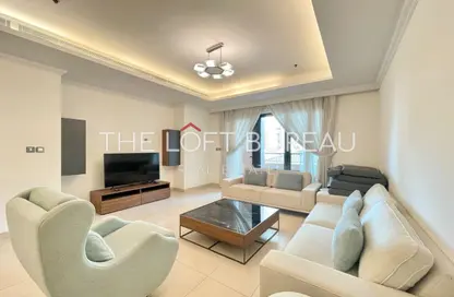 Apartment - 1 Bedroom - 2 Bathrooms for rent in West Porto Drive - Porto Arabia - The Pearl Island - Doha