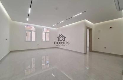 Apartment - 2 Bedrooms - 3 Bathrooms for rent in Fereej Kulaib - Doha Apartment - 2 Bedrooms - 3 Bathrooms for rent in Fereej Kulaib - Doha
