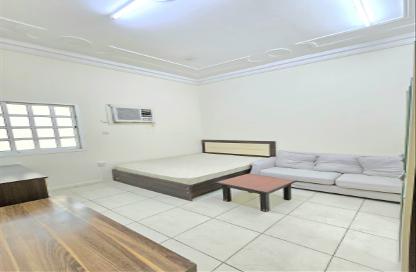 Apartment - Studio - 1 Bathroom for rent in Al Nuaija Street - Al Nuaija - Doha