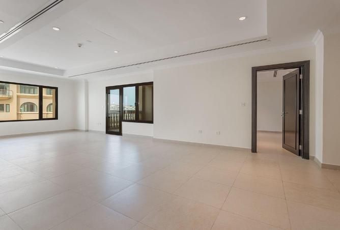 1013252 - Property Image 3