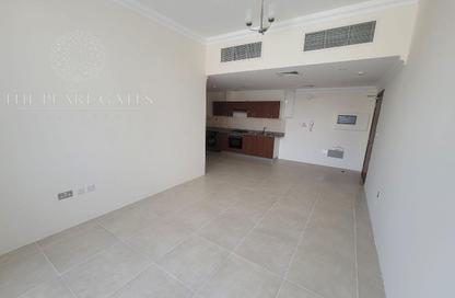 Apartment - 2 Bedrooms - 2 Bathrooms for rent in Piazza 2 - La Piazza - Fox Hills - Lusail