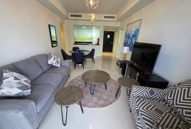 982859 - Property Image 2