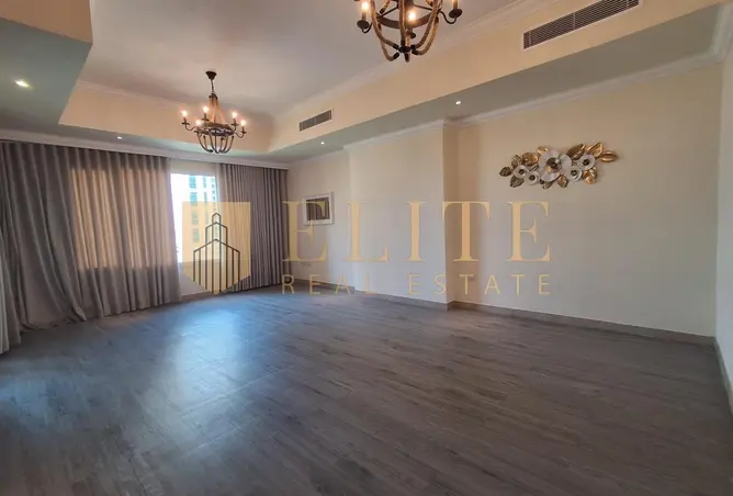 62748005 - Property Image 3