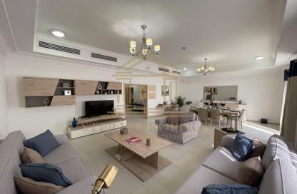 Villa - 3 Bedrooms - 4 Bathrooms for rent in Wadi Al Markh - Muraikh - AlMuraikh - Doha