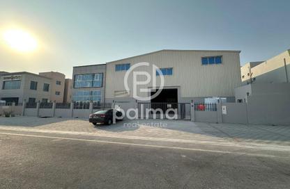 Show Room - Studio - 7+ Bathrooms for rent in East Industrial Street - Birkat Al Awamer - Al Wakra