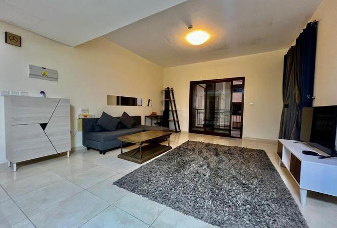 1019869 - Property Image 2