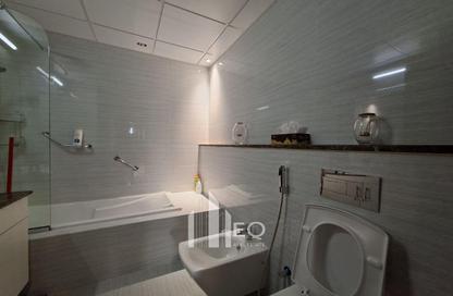 Apartment - 2 Bedrooms - 3 Bathrooms for rent in East Porto Drive - Porto Arabia - The Pearl Island - Doha
