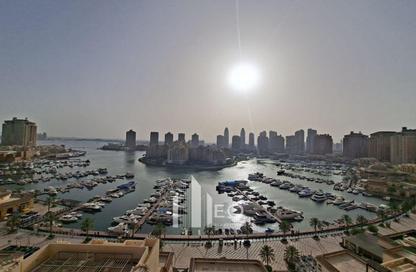 Apartment - 2 Bedrooms - 3 Bathrooms for rent in East Porto Drive - Porto Arabia - The Pearl Island - Doha