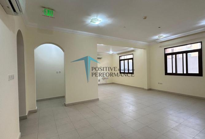 54006961 - Property Image 3