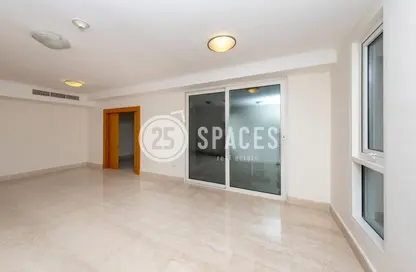 شقة - 4 غرف نوم - 5 حمامات للايجار في فيفا بحرية شرق - فيفا بحرية - جزيرة اللؤلؤة - الدوحة