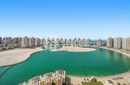 Apartment - 4 Bedrooms - 5 Bathrooms for rent in Viva East - Viva Bahriyah - The Pearl Island - Doha