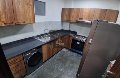 Apartment - 3 Bedrooms - 2 Bathrooms for rent in West Walk - Al Waab - Doha