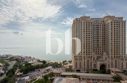 Apartment - 3 - 4 for sale in West Porto Drive - Porto Arabia - The Pearl Island - Doha