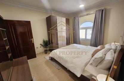 Apartment - 2 - 2 for rent in Madinat Khalifa Building 58 - Madinat Khalifa South - Madinat Khalifa - Doha