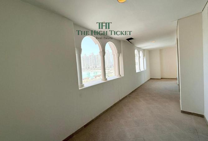 1010589 - Property Image 3