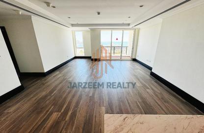 Apartment - 2 Bedrooms - 2 Bathrooms for rent in Viva West - Viva Bahriyah - The Pearl Island - Doha