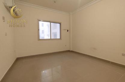 Apartment - 1 Bedroom - 2 Bathrooms for rent in Umm Ghwailina Comm - Umm Ghuwalina - Umm Ghuwailina - Doha Apartment - 1 Bedroom - 2 Bathrooms for rent in Umm Ghwailina Comm - Umm Ghuwalina - Umm Ghuwailina - Doha