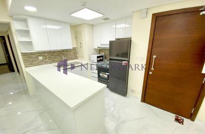 Apartment - 2 Bedrooms - 4 Bathrooms for rent in R-19 Building - Al Erkyah City - Lusail