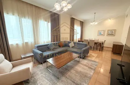 Apartment - 2 Bedrooms - 3 Bathrooms for rent in West Bay Tower - West Bay - West Bay - Doha Apartment - 2 Bedrooms - 3 Bathrooms for rent in West Bay Tower - West Bay - West Bay - Doha