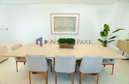 Apartment - 3 Bedrooms - 4 Bathrooms for sale in Crystal Residence - Gewan Island - The Pearl Island - Doha