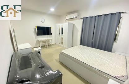 Apartment - Studio - 1 Bathroom for rent in Najma Street - Najma - Doha