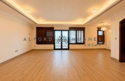 Apartment - 2 Bedrooms - 3 Bathrooms for sale in East Porto Drive - Porto Arabia - The Pearl Island - Doha