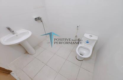 Apartment - Studio - 1 Bathroom for rent in Bin Omran 35 - Fereej Bin Omran - Doha