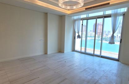 Apartment - 1 Bedroom - 2 Bathrooms for rent in Crystal Residence - Gewan Island - The Pearl Island - Doha