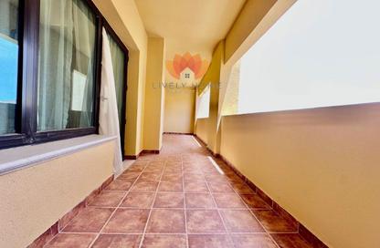 Apartment - 1 Bedroom - 2 Bathrooms for rent in East Porto Drive - Porto Arabia - The Pearl Island - Doha