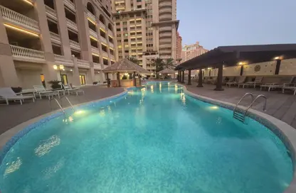 Apartment - 2 Bedrooms - 3 Bathrooms for rent in West Porto Drive - Porto Arabia - The Pearl Island - Doha
