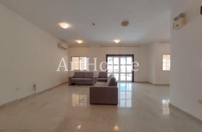 Villa - 4 Bedrooms - 5 Bathrooms for rent in Al Rayyan - Al Rayyan - Doha