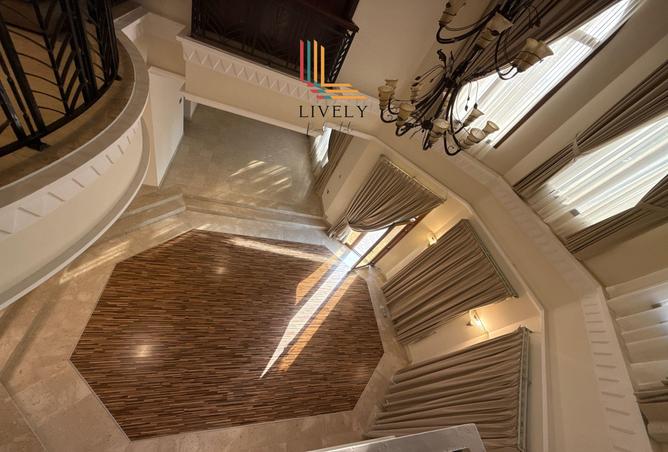 1001838 - Property Image 2