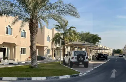 Villa - 3 Bedrooms - 4 Bathrooms for rent in Al Gharrafa - Al Gharrafa - Doha