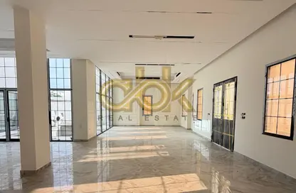 Villa - 7+ Bedrooms - 7+ Bathrooms for sale in Al Dafna - Al Dafna - Doha