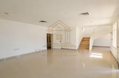 Villa - 4 Bedrooms - 5 Bathrooms for rent in Al Sadd Road - Al Sadd - Doha