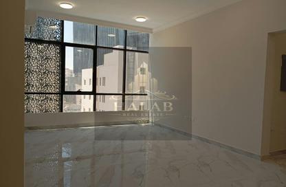 Apartment - Studio - 1 Bathroom for rent in Al Sadd Road - Al Sadd - Doha Apartment - Studio - 1 Bathroom for rent in Al Sadd Road - Al Sadd - Doha