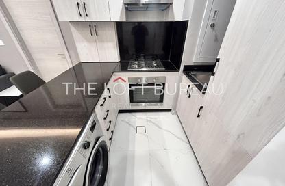Apartment - 1 - 2 for rent in CAP165 - Al Erkyah City - Lusail