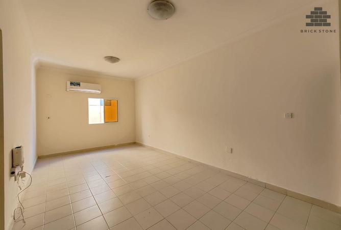 1028785 - Property Image 2