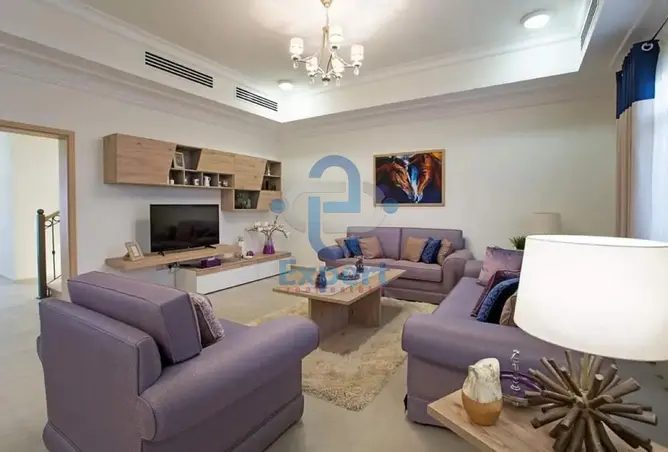 63977349 - Property Image 2