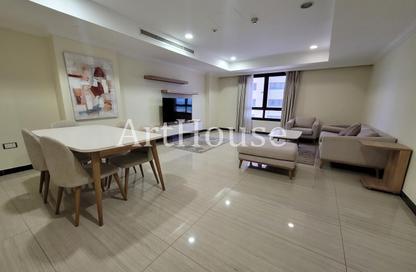 Apartment - 1 Bedroom - 2 Bathrooms for rent in East Porto Drive - Porto Arabia - The Pearl Island - Doha