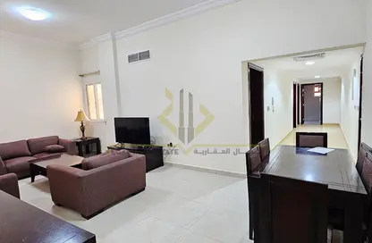 Apartment - 2 Bedrooms - 2 Bathrooms for rent in Al Sadd Road - Al Sadd - Doha