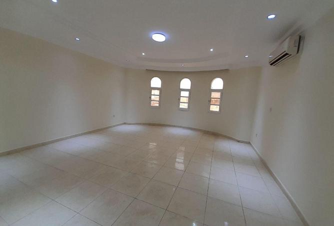 54828468 - Property Main Image