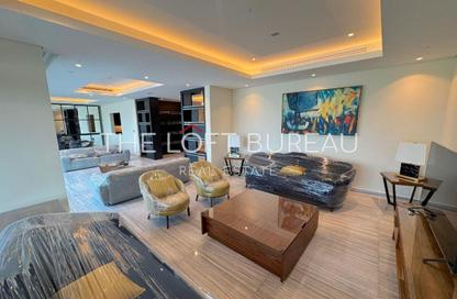 Villa - 5 Bedrooms - 7 Bathrooms for rent in Abraj Bay - Abraj Quartiers - The Pearl Island - Doha