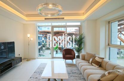 Apartment - 1 Bedroom - 2 Bathrooms for sale in Crystal Residence - Gewan Island - The Pearl Island - Doha