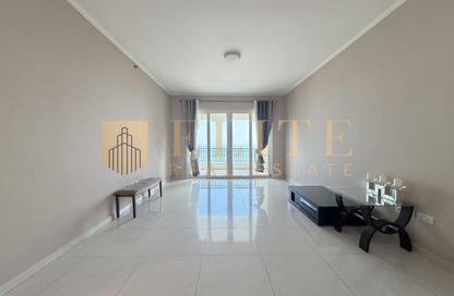 Apartment - 2 Bedrooms - 3 Bathrooms for rent in Viva West - Viva Bahriyah - The Pearl Island - Doha