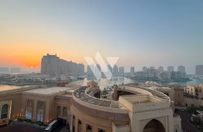 شقة - غرفة نوم - 2 حمامات للايجار في طريق بورتو الشرقي - بورتو أرابيا - جزيرة اللؤلؤة - الدوحة