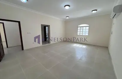 Villa - 5 Bedrooms - 5 Bathrooms for rent in Old Airport Road - Old Airport Road - Doha